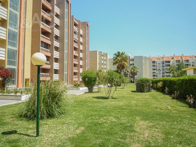 Apartamento T3 para Venda em Cascais e Estoril Foto 2