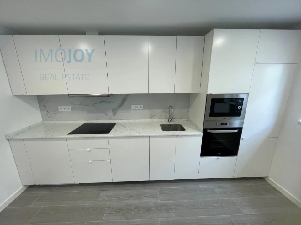 Moradia T7 para Venda em Carnaxide e Queijas Foto 4