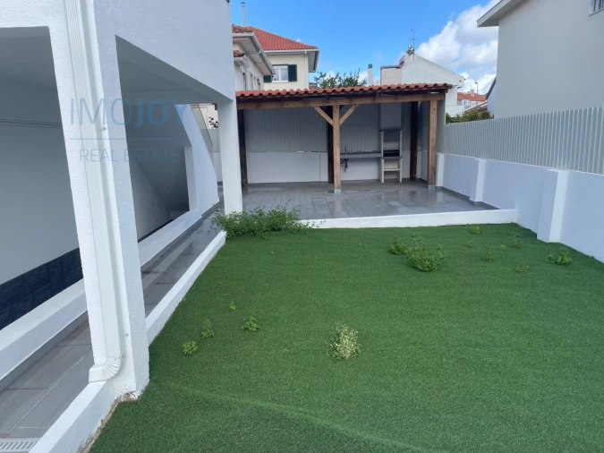 Moradia T7 para Venda em Carnaxide e Queijas Foto 61