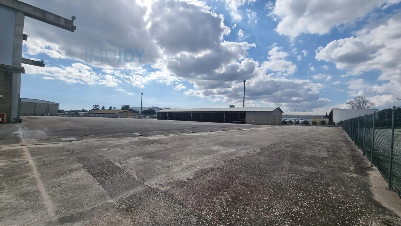 Armazém para Arrendamento em Sado Foto 12