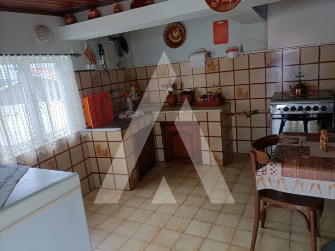 Moradia T3 para Venda em Penafiel Foto 3