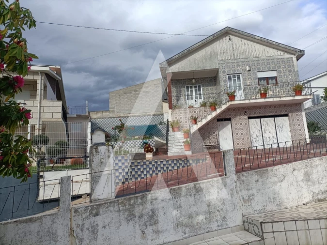 Moradia T3 para Venda em Penafiel Foto 33