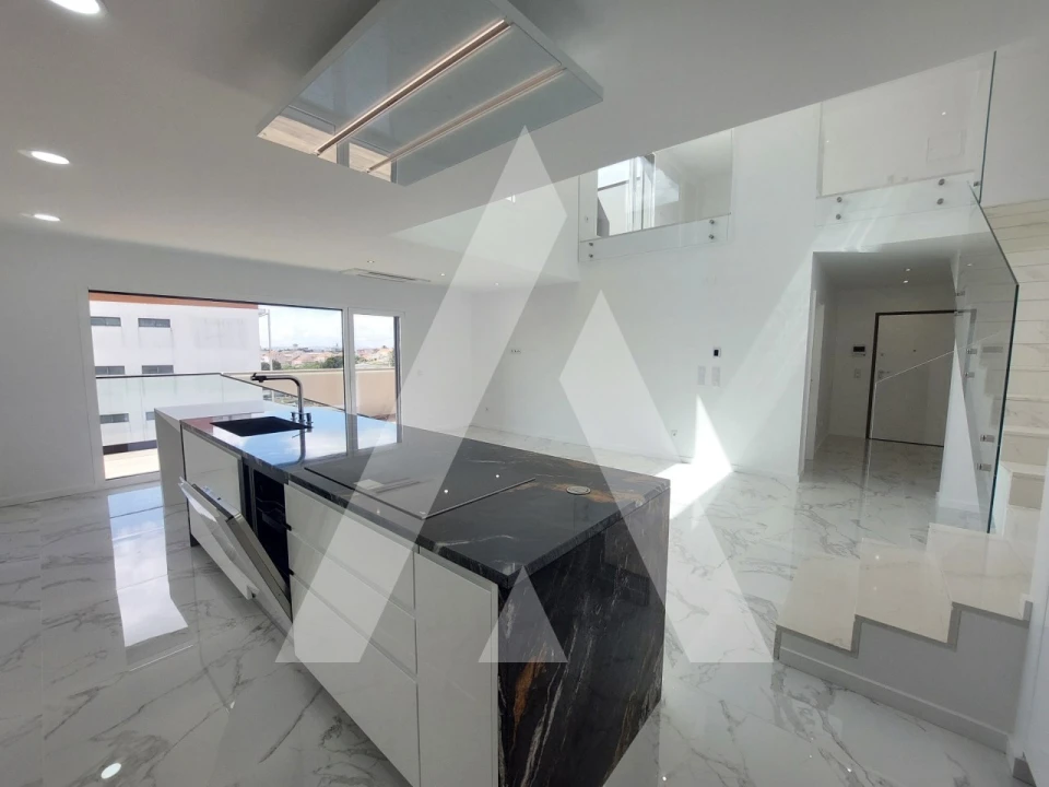 Apartamento T4 para Venda em Montijo e Afonsoeiro Foto 6