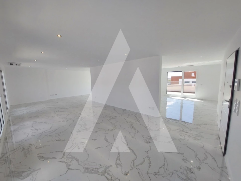 Apartamento T4 para Venda em Montijo e Afonsoeiro Foto 7