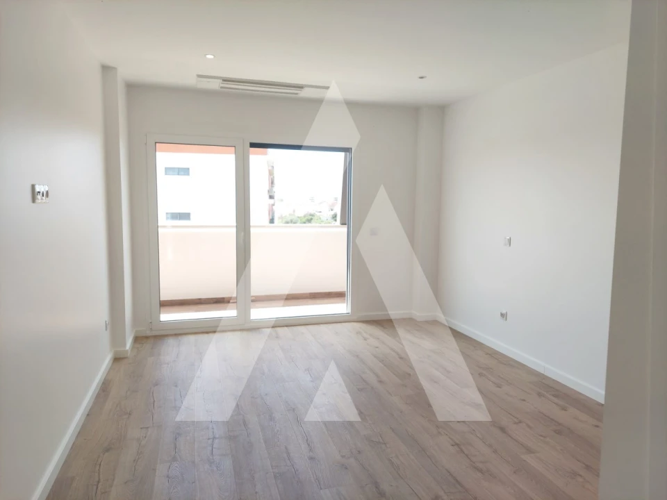 Apartamento T4 para Venda em Montijo e Afonsoeiro Foto 12