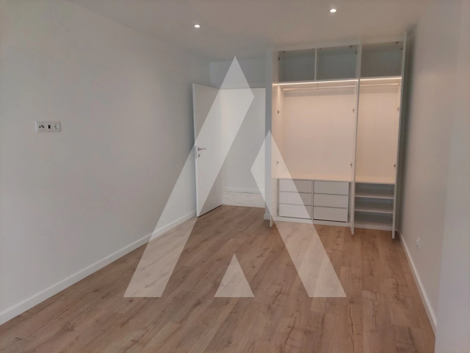 Apartamento T4 para Venda em Montijo e Afonsoeiro Foto 15