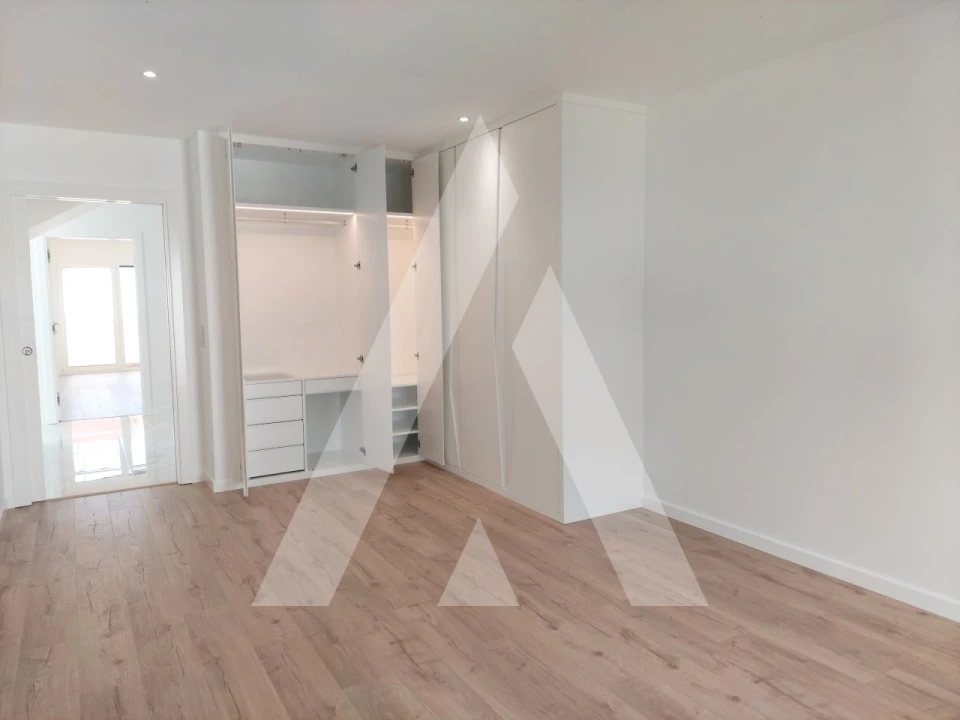 Apartamento T4 para Venda em Montijo e Afonsoeiro Foto 18