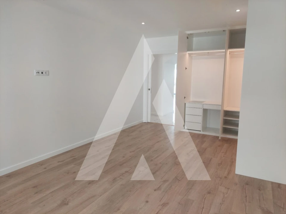 Apartamento T4 para Venda em Montijo e Afonsoeiro Foto 19