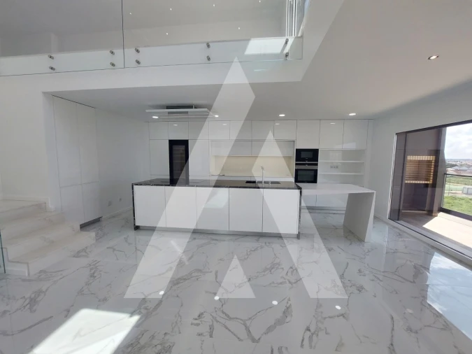 Apartamento T4 para Venda em Montijo e Afonsoeiro Foto 4