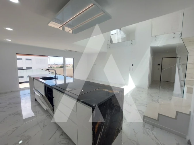 Apartamento T4 para Venda em Montijo e Afonsoeiro Foto 6