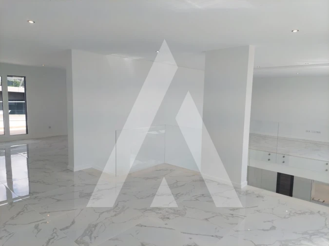 Apartamento T4 para Venda em Montijo e Afonsoeiro Foto 8