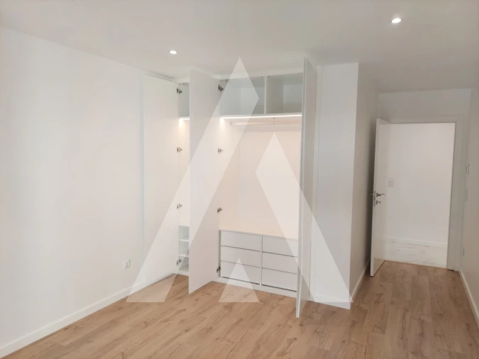 Apartamento T4 para Venda em Montijo e Afonsoeiro Foto 14