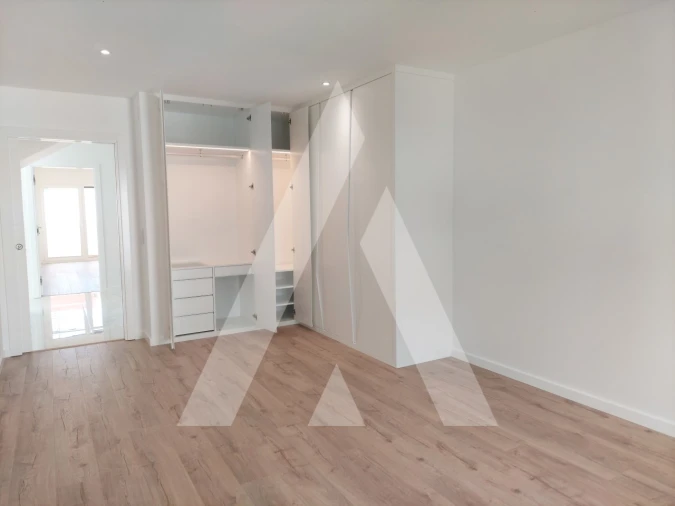 Apartamento T4 para Venda em Montijo e Afonsoeiro Foto 18