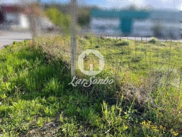 Terreno Comércio / Armazém para Venda em Coronado (São Romão e São Mamede)