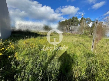 Terreno Comércio / Armazém para Venda em Coronado (São Romão e São Mamede)