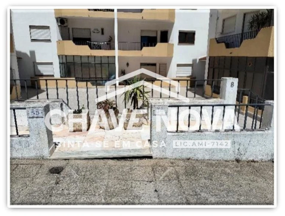 Armazém para Venda em Abrantes (São Vicente e São João) e Alferrarede Foto 4