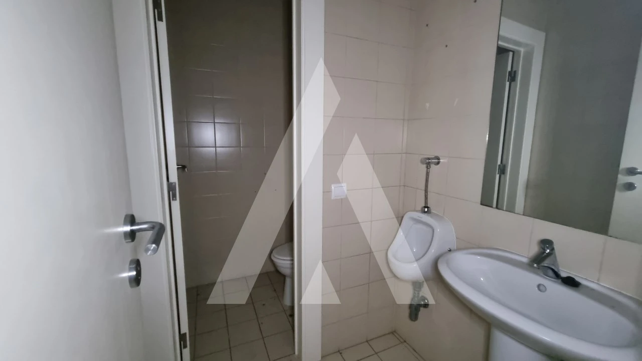 Loja para Venda em Maceira Foto 24