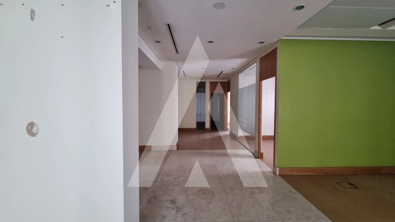 Loja para Venda em Maceira Foto 47