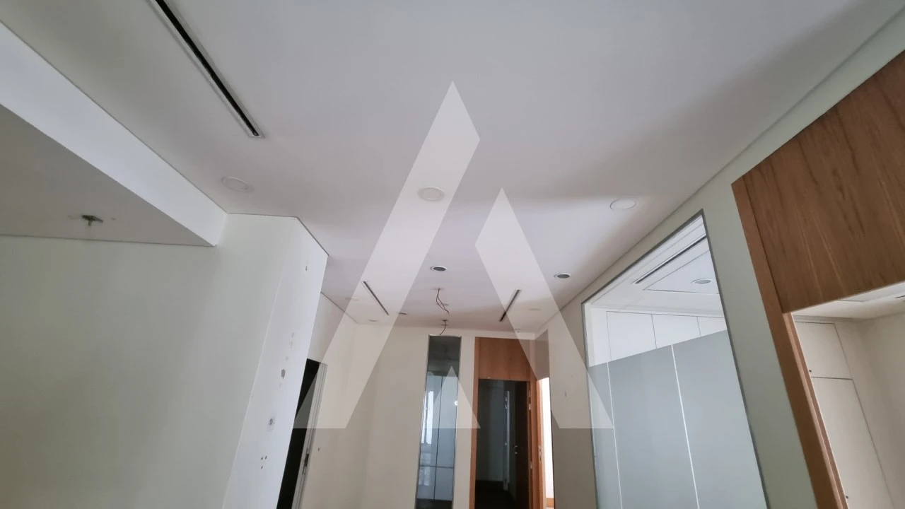 Loja para Venda em Maceira Foto 51