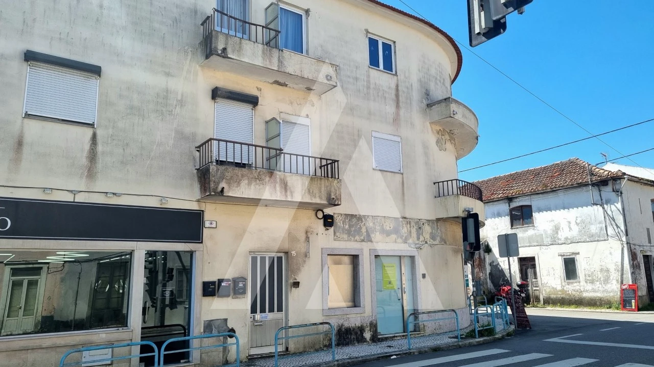 Loja para Venda em Maceira Foto 58