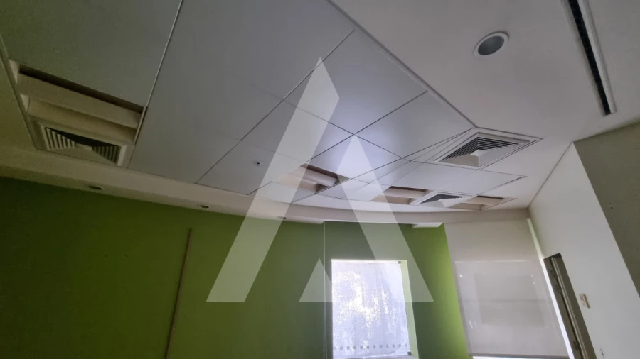 Loja para Venda em Maceira Foto 52