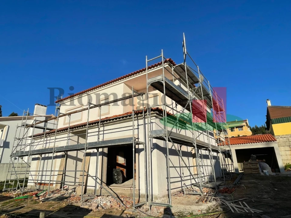 Moradia T4 para Venda em Rio Maior Foto 5