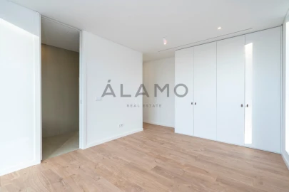 Moradia T4 para Venda em Almancil