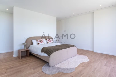 Moradia T4 para Venda em Almancil