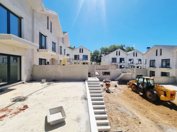 Moradia T4 para Venda em Cascais e Estoril Foto 7