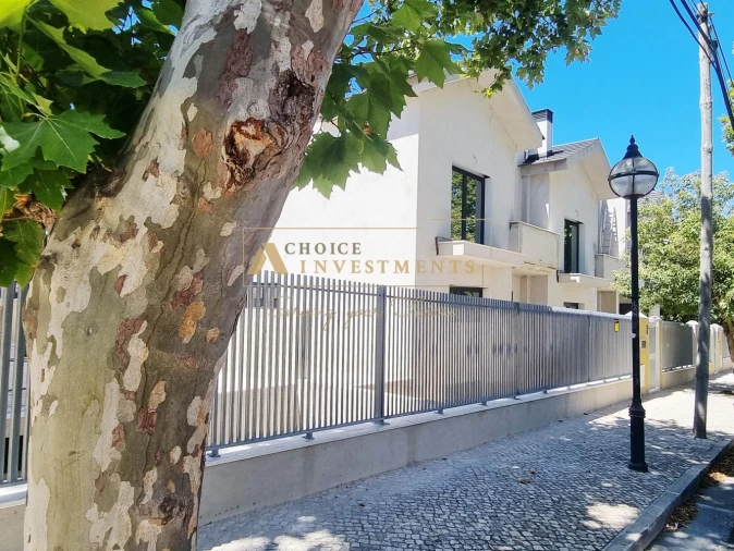 Moradia T4 para Venda em Cascais e Estoril Foto 4