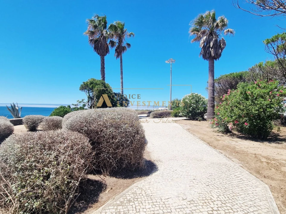 Moradia T4 para Venda em Cascais e Estoril Foto 50