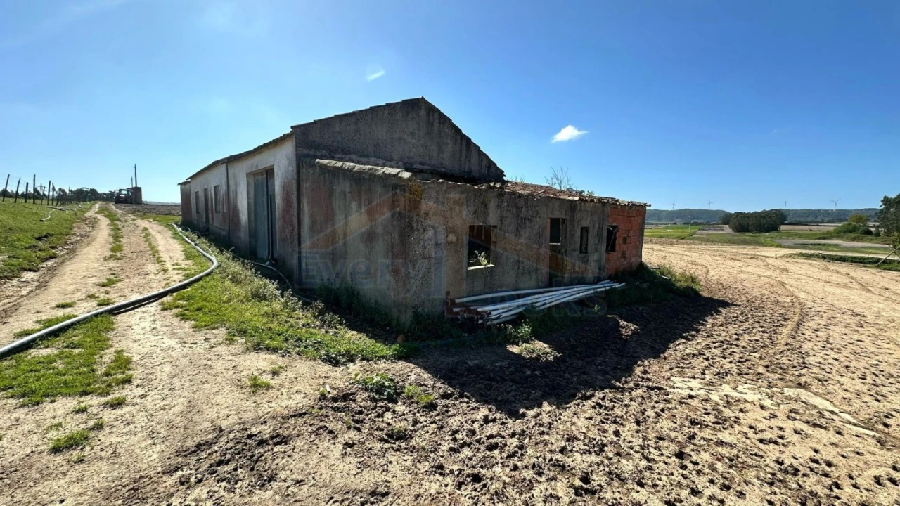 Terreno para Venda em Amoreira Foto 6