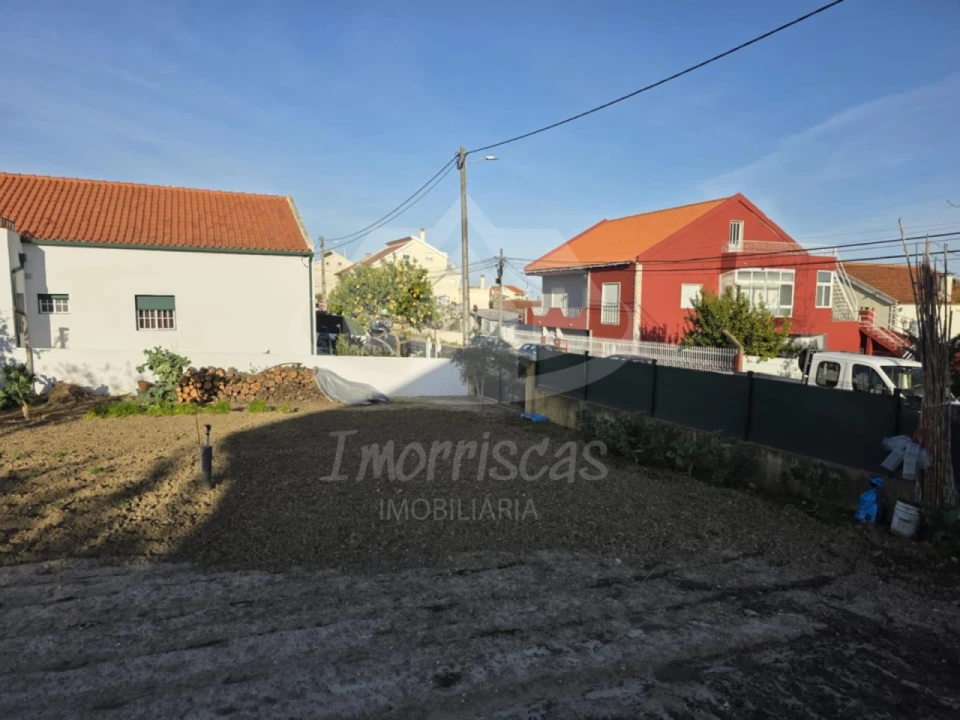 Terreno para Venda em Santa Iria de Azoia, São João da Talha e Bobadela Foto 4