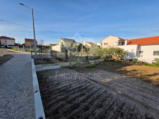 Terreno para Venda em Santa Iria de Azoia, São João da Talha e Bobadela Foto 4