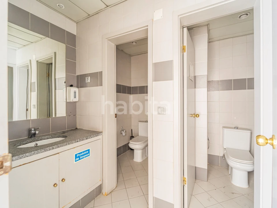 Escritório para Venda em Algés, Linda-A-Velha e Cruz Quebrada-Dafundo Foto 16