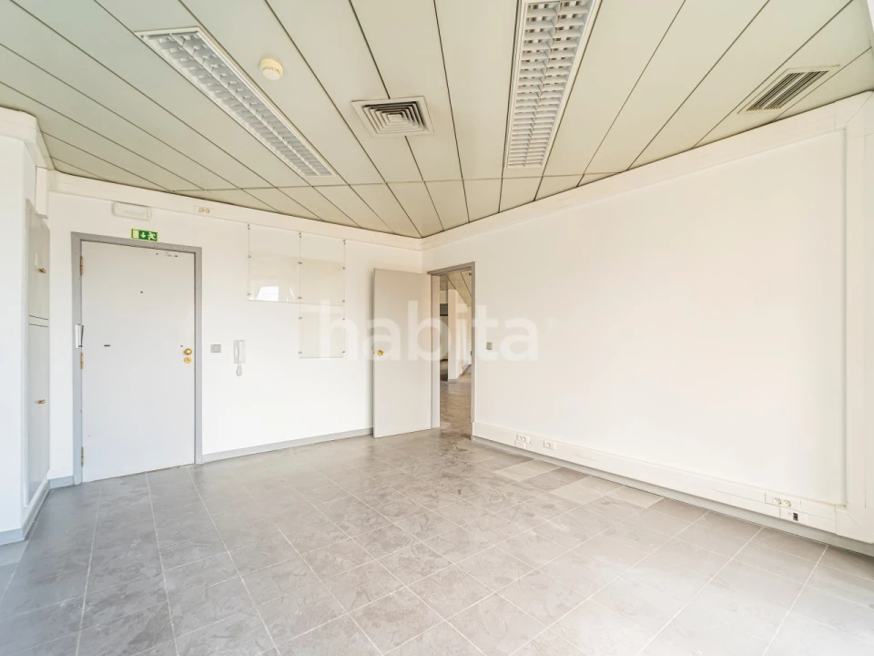 Escritório para Venda em Algés, Linda-A-Velha e Cruz Quebrada-Dafundo Foto 3