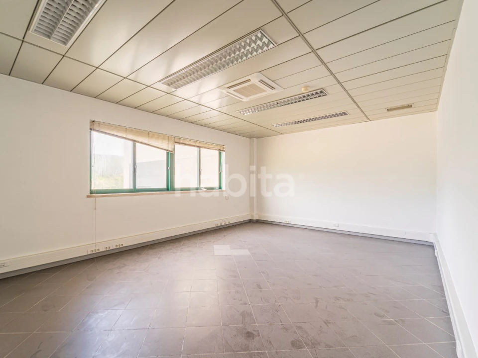 Escritório para Venda em Algés, Linda-A-Velha e Cruz Quebrada-Dafundo Foto 10