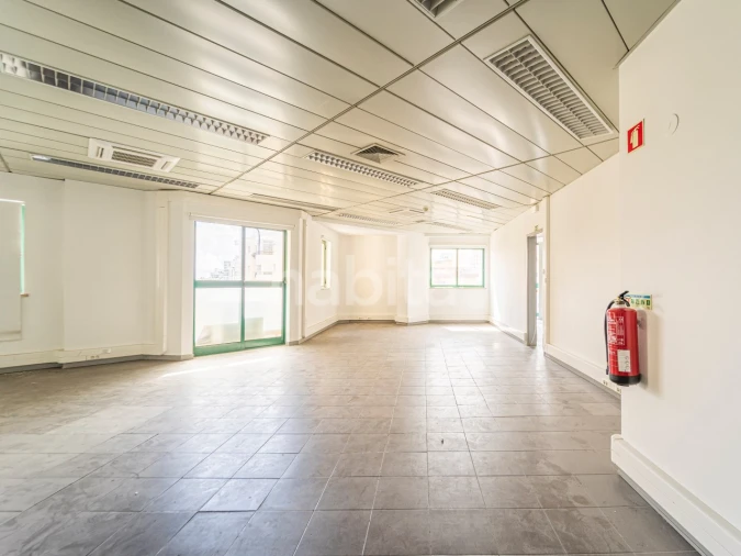 Escritório para Venda em Algés, Linda-A-Velha e Cruz Quebrada-Dafundo Foto 22