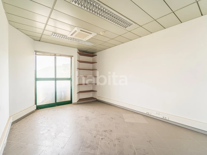 Escritório para Venda em Algés, Linda-A-Velha e Cruz Quebrada-Dafundo Foto 20