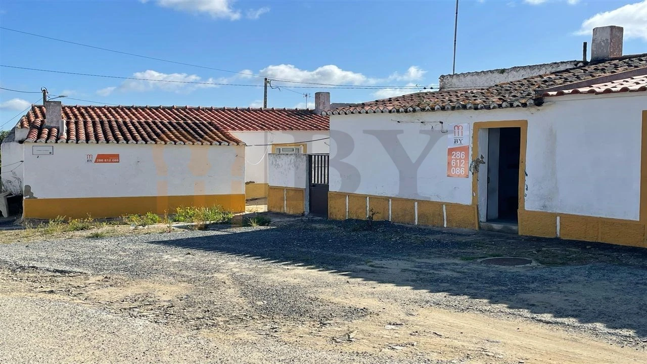 Quinta T2 para Venda em Espirito Santo Foto 1