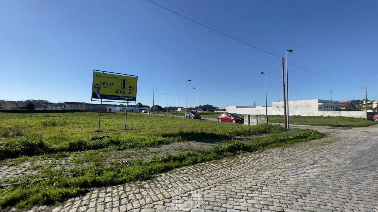 Terreno para Venda em Valega Foto 1