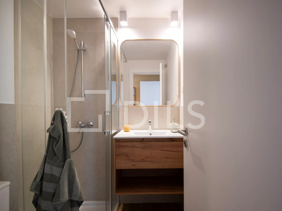 Apartamento T4 para Venda em Santo António dos Cavaleiros e Frielas Foto 23