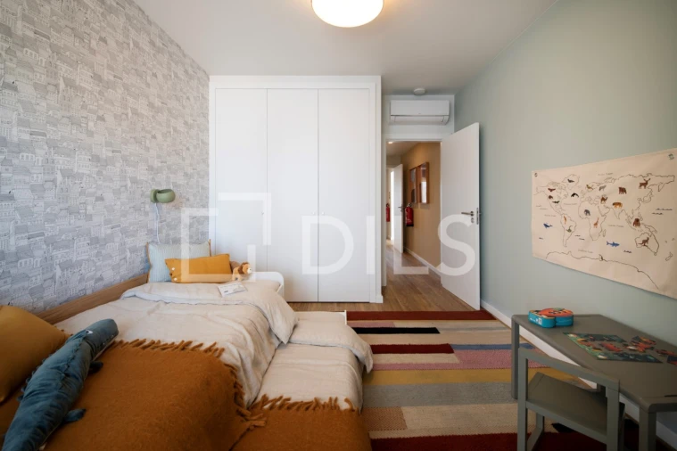 Apartamento T4 para Venda em Santo António dos Cavaleiros e Frielas Foto 21