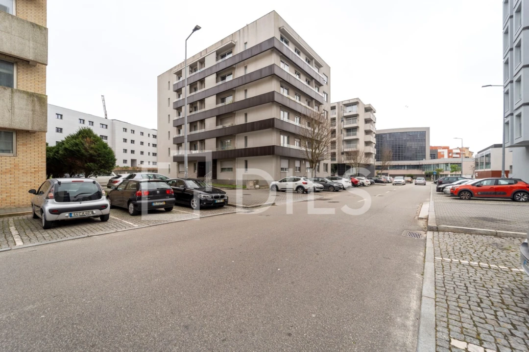 Apartamento T2 para Venda em Canidelo Foto 24