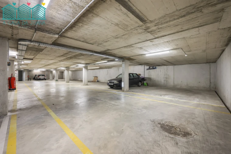 Apartamento T2 para Venda em Beduído e Veiros Foto 44