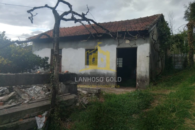 Terreno para Venda em Ferral Foto 2