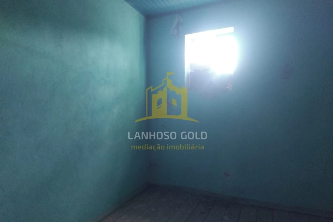 Terreno para Venda em Monte e Queimadela Foto 7