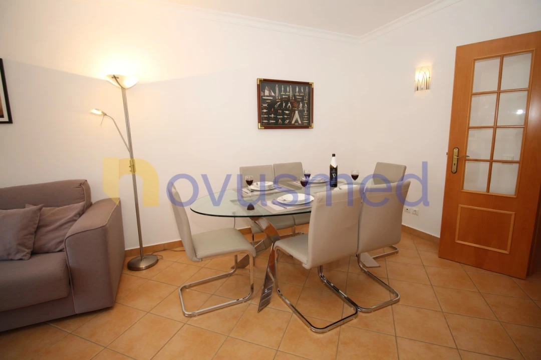 Apartamento T2 para Arrendamento férias em Albufeira e Olhos de Água Foto 16