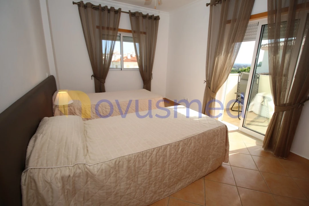 Apartamento T2 para Arrendamento férias em Albufeira e Olhos de Água Foto 18