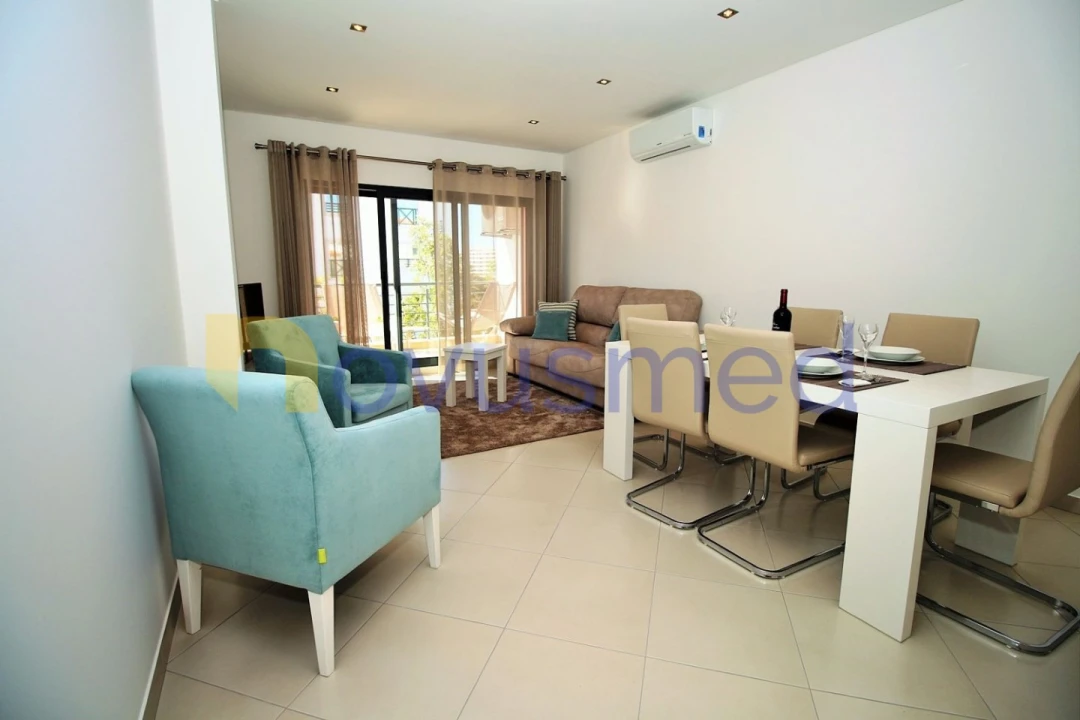 Apartamento T2 para Arrendamento férias em Albufeira e Olhos de Água Foto 1